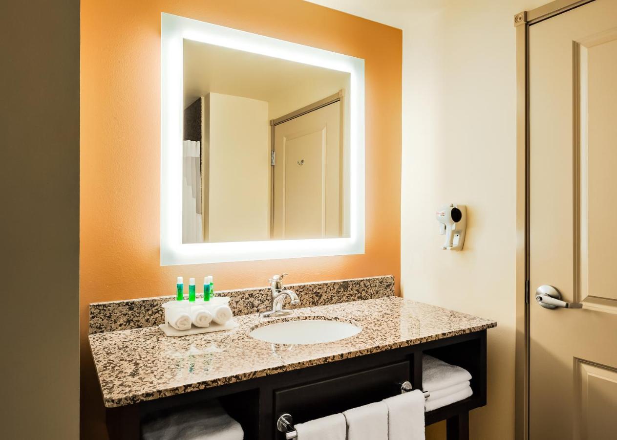 Express And By Ihg Missoula